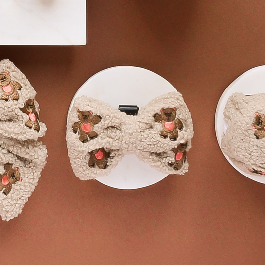 Nœud papillon en peluche brodé Teddy